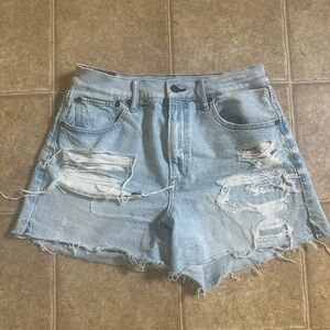 American Eagle Highest Rise 90’s Boyfriend Shorts- size 8